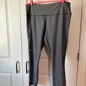 Under Armour Women's Charcoal Leggings